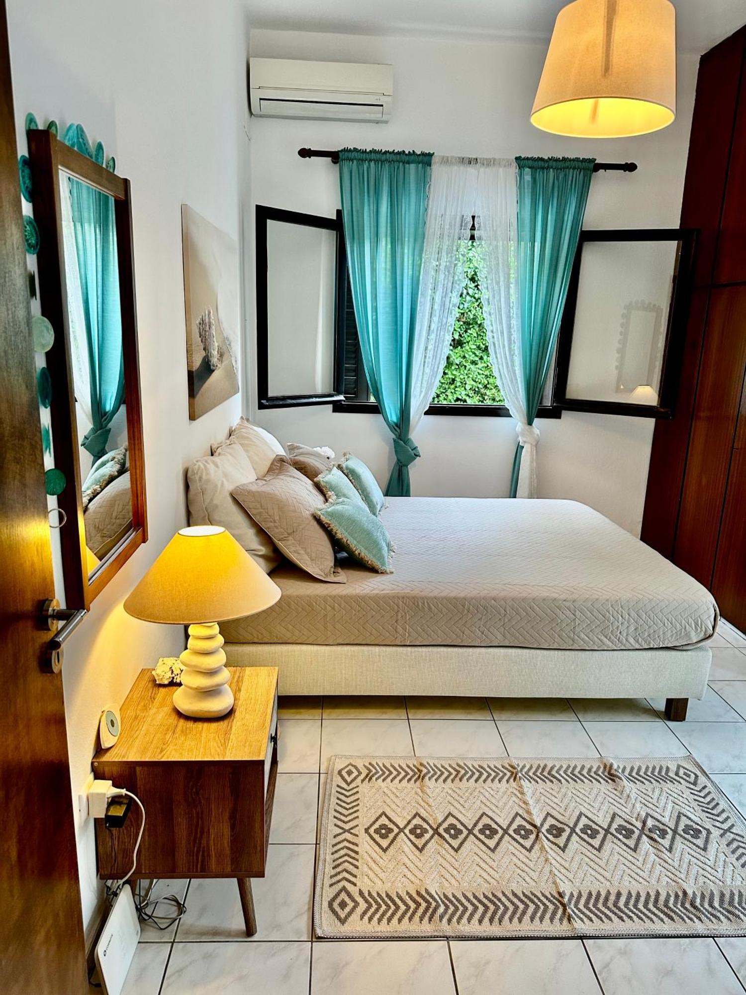 Eratous Seaside House Apartment Varnavas Bagian luar foto
